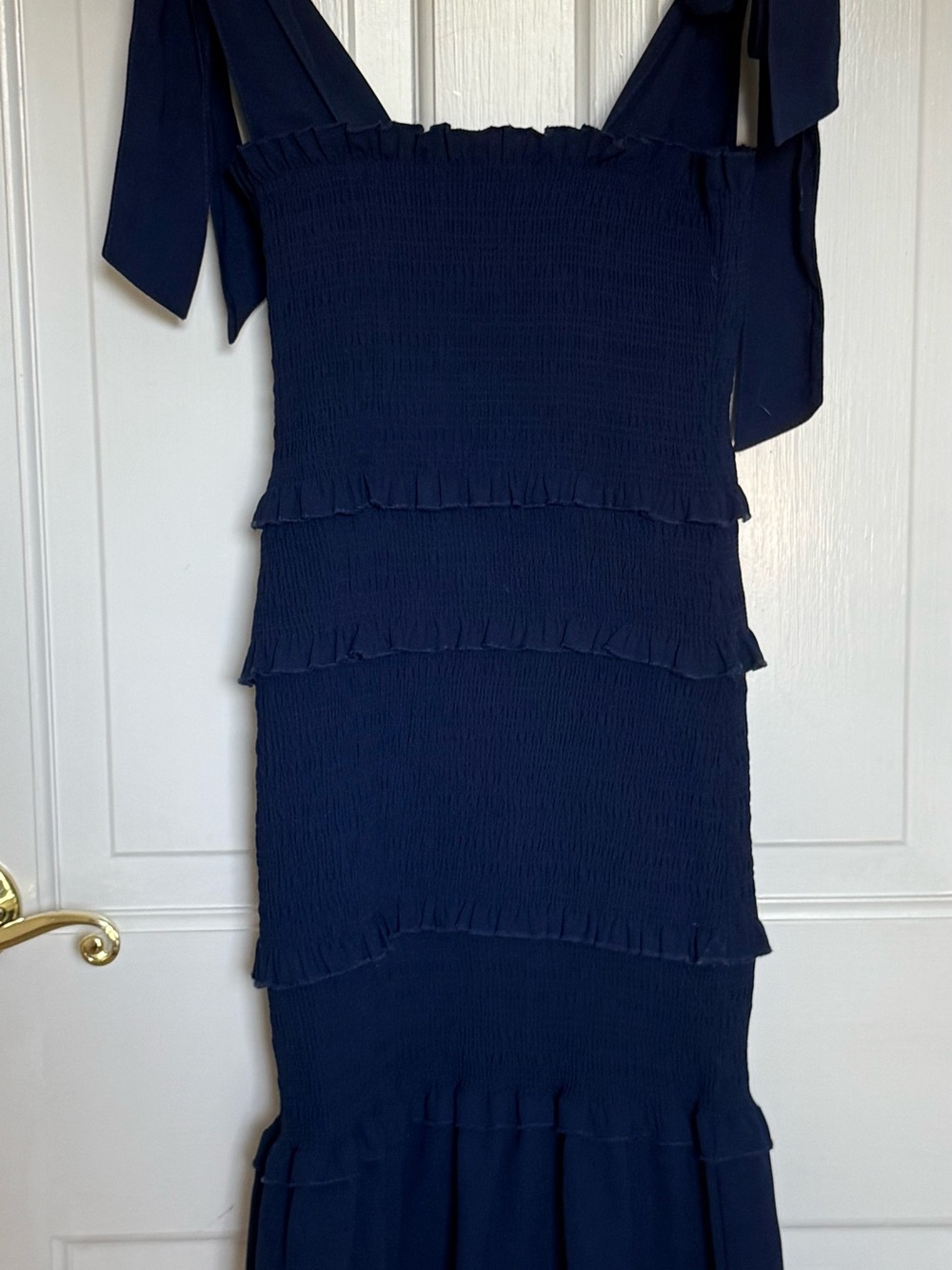 Altar'd State Navy Smocked Tie-Shoulder Midi Dress Size S - Msmnts in pics